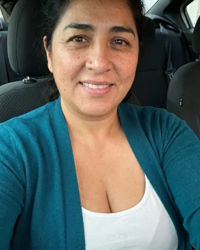 Photo de melanie_43, 43 ans, soumise à Paris